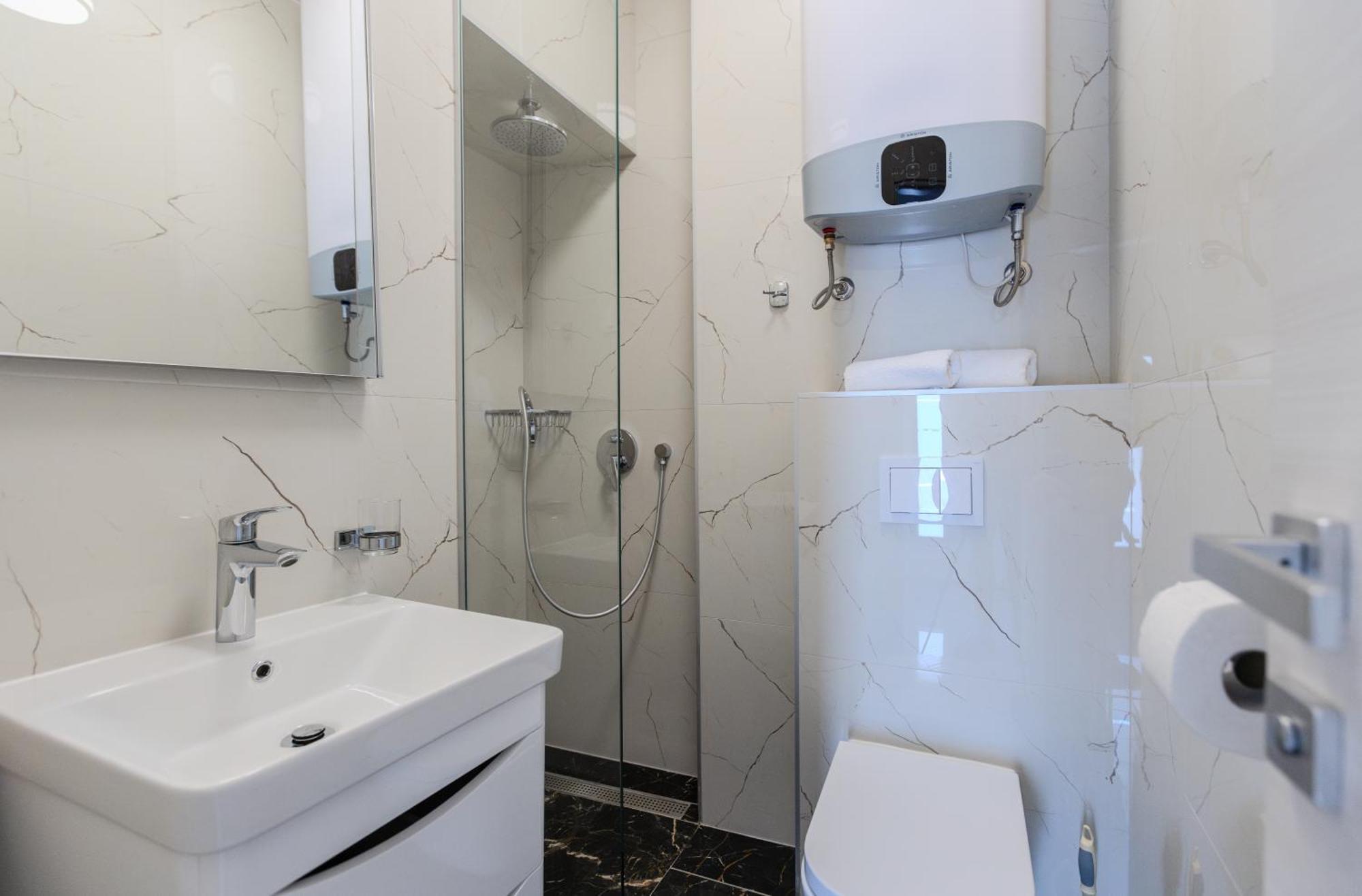 Apartments Lorena ปริฟลากา ภายนอก รูปภาพ